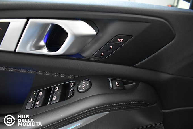 BMW X5 xDrive30d 48V Business